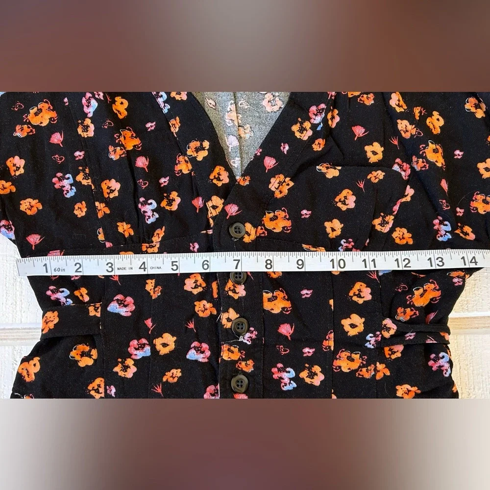 Free People Women’s V-Neck Floral‎ Belted Romper Size 2